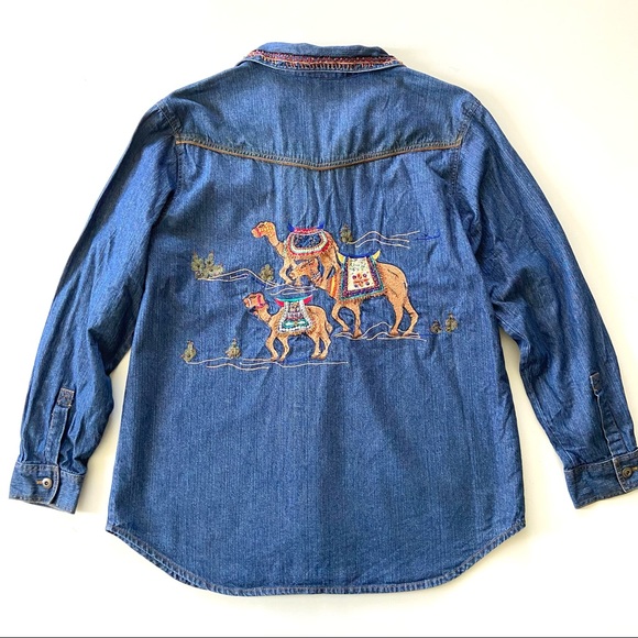 Vintage Chico’s Design Embellished Beaded Camel Cotton Zip Denim Shirt Jacket - Picture 5 of 10